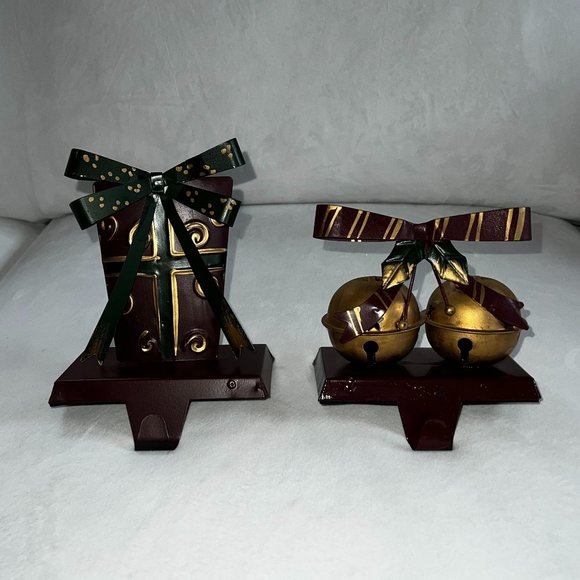 Christmas Stocking Shelf Holders Metal Christmas Present & Jingle Bells Set - Picture 1 of 4